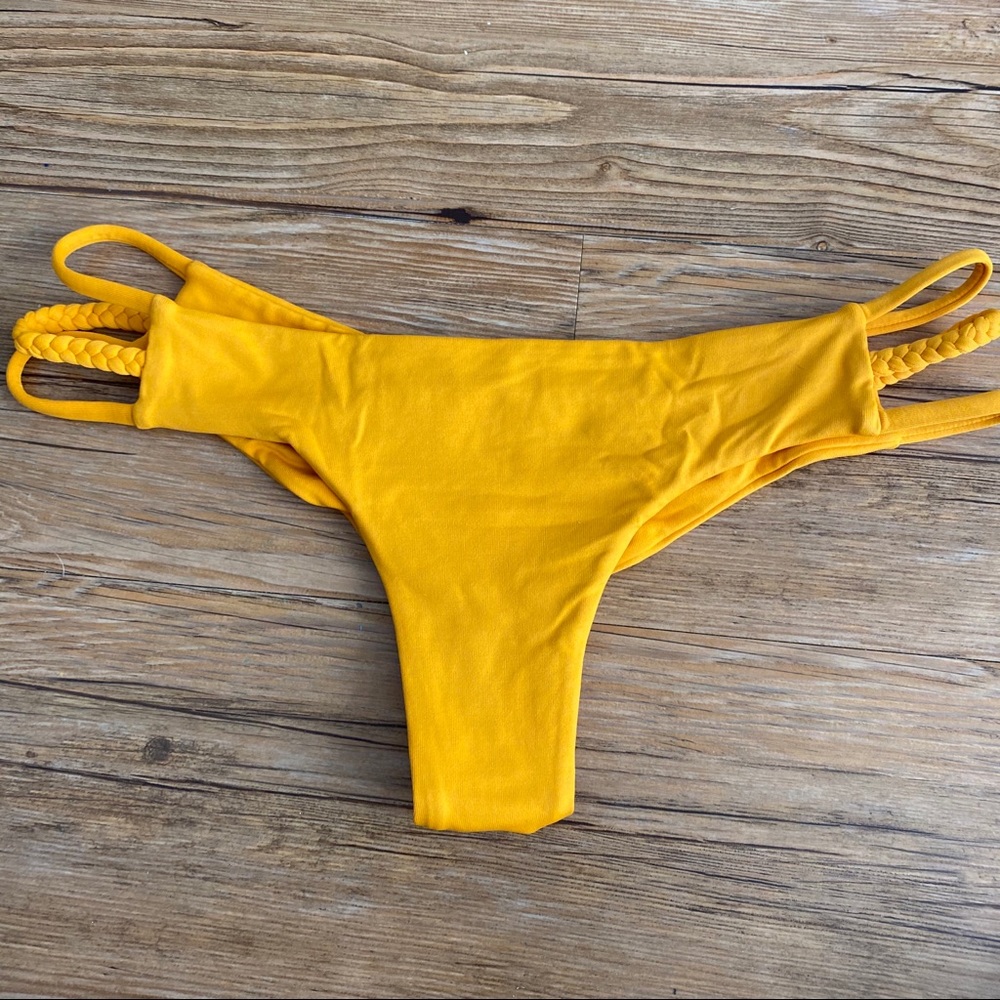 Mustard Yellow Bikini Bottom 💛